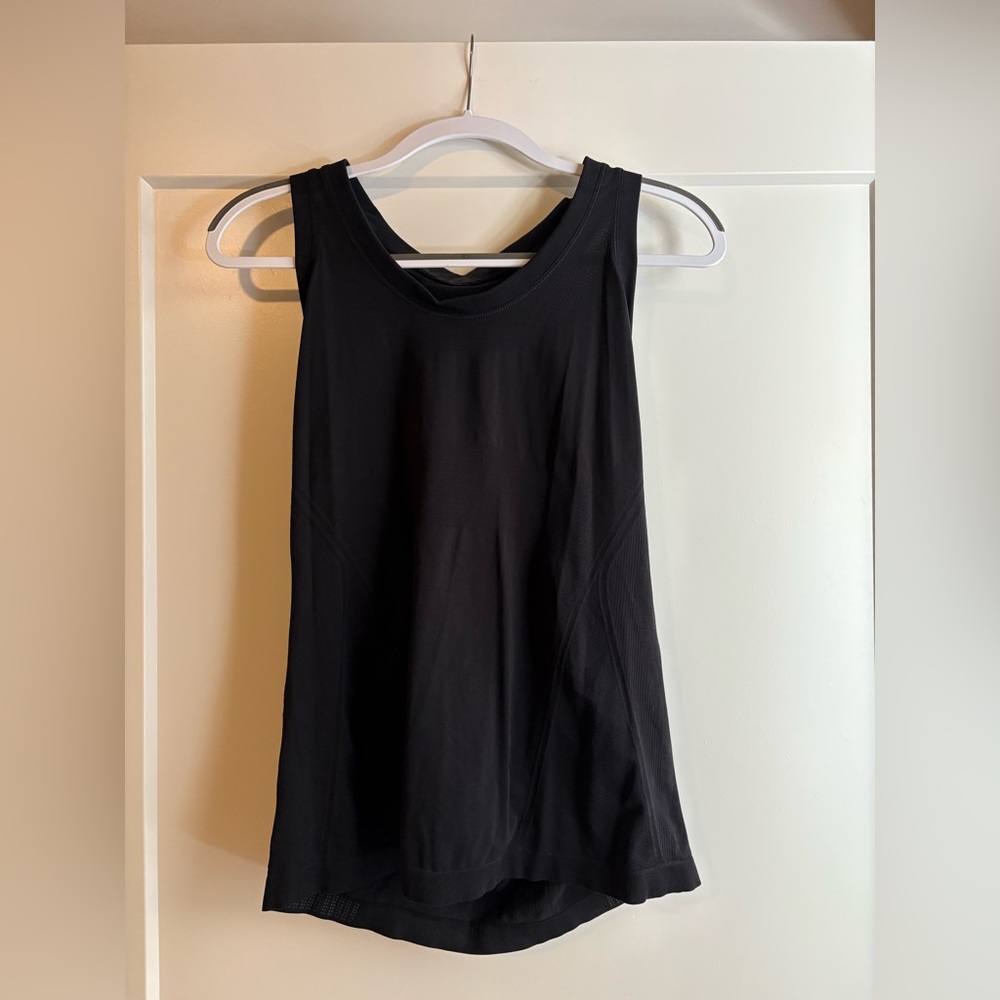 Athleta Black Sleeveless Tank Top
